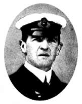 W. Murdoch - 1. důstojník na Titanicu